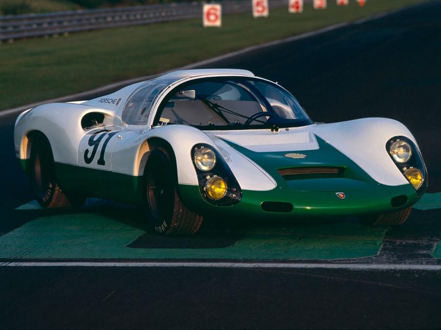 Porsche 910-8 1967 года  (фото 4 из 20)